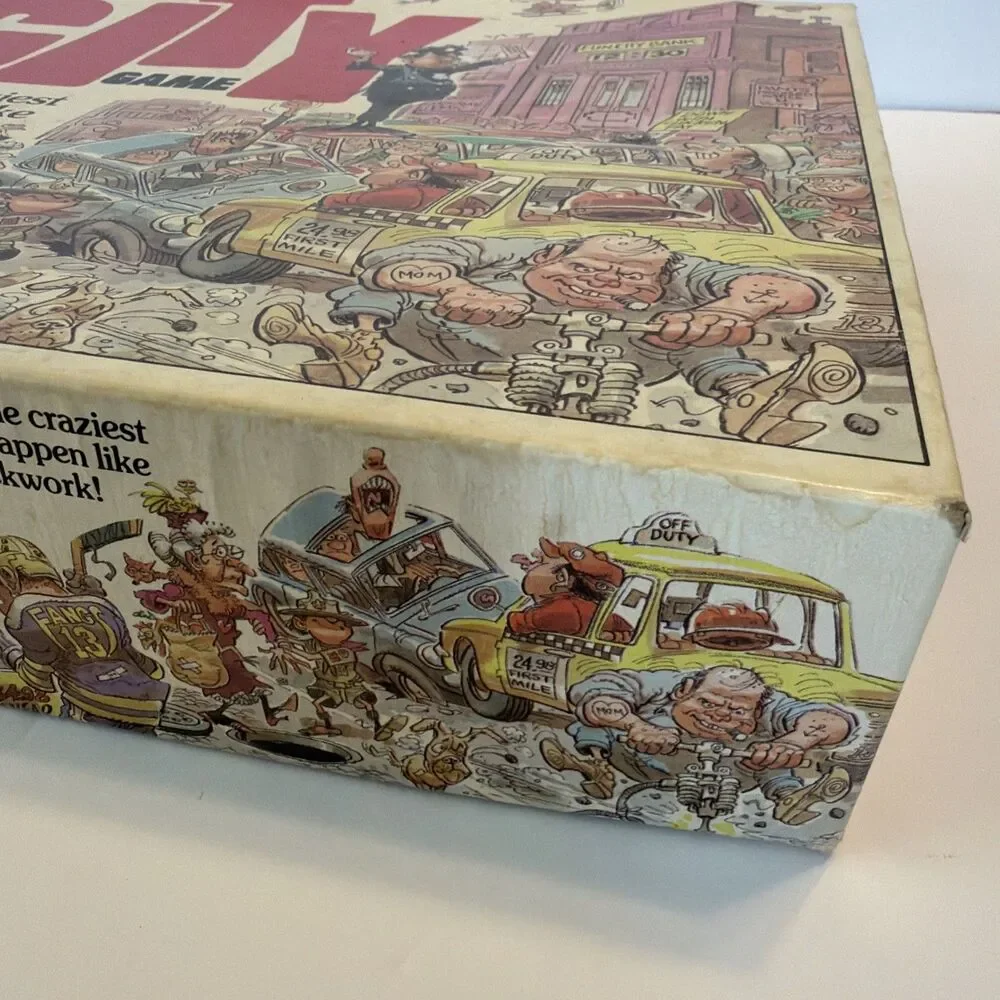Parker Brothers Fun City Board Game Vintage 1987 Jack Davis Artwork Family Night